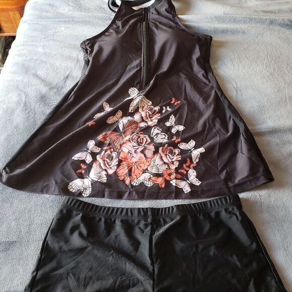 2 piece swimsuit NWOT  - Picture 1 of 6